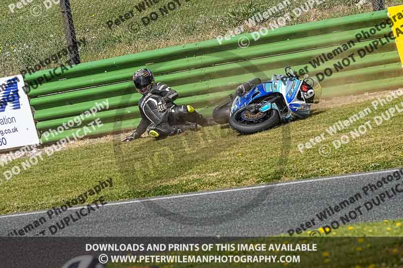 enduro digital images;event digital images;eventdigitalimages;mallory park;mallory park photographs;mallory park trackday;mallory park trackday photographs;no limits trackdays;peter wileman photography;racing digital images;trackday digital images;trackday photos